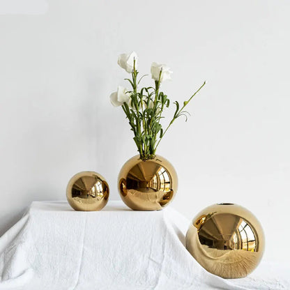 Golden Plated Ceramic Ball Vase